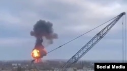  За попередніми даними, є влучання в житлові будинки 