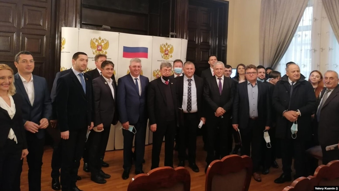 Întâlnirea aleșilor locali cu ambasadorul Rusiei la București, Valery Kuzmin, a avut loc la 10 decembrie 2021, în clădirea ambasadei din București. 
