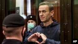 Навалний аз соли 2021 дар боздошт аст