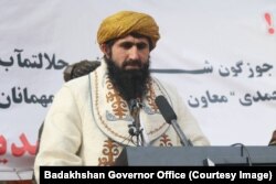 طالبان وايي، د بدخشان سرپرست والي نثار احمد احمدي د جون پر شپږمه په موټر بمي برید کې وژل شوی وو.