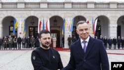 Ուկրաինայի նախագահ Վլադիմիր Զելենսկի (Ձ) և Լեհաստանի նախագահ Անջեյ Դուդա