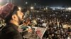 منظور پشتين په يوه جلسه کې د وينا په وخت - انځور له ارشيفه 