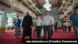 Рөстәм Миңнеханов Өремче мәчетендә