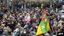 په کوټه کې ګڼو ښځو هم د هزاره جمهوري ګوند په احتجاج کې ګډون وکړ - د فبرورۍ ۱۱مې انځور.