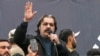 د خیبر پښتونخوا وزیراعلا په پېښور کې یوې مظاهرې ته وینا کوي: د انځور نېټه مارچ ۱۰، کال ۲۰۲۴
