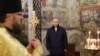 Путин попросил выгравировать свои инициалы на цепочках к крестам для военных