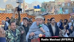 اڅکزی وايي، دا مهال چې په پاکستان کې له افغانانو سره کوم ناوړه چلند روان دی هغه دوی ته د منلو وړ نه دی: انځور له ارشیفه