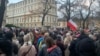 По всей Польше прошли акции в память об умершей беременной женщине
