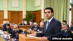  Рустами Эмомалӣ, шардори Душанбе