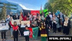 په کاناډا کې مېشتو افغانانو په وار وار د طالبانو حکومت د تګلارو پرضد احتجاجونه کړي دي. 