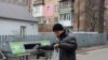 У Києві за три святкові дні з нагоди Нового 2022 року вивезли близько 32 тисяч кубометрів відходів, що на 15% більше, ніж у звичайні дні, повідомила пресслужба КМДА з посиланням на комунальників