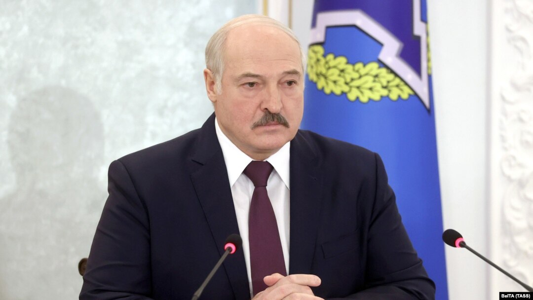 Лукашенко заявив, що хоче позиватися до суду на МОК
