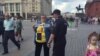 Какого цвета у Вас одежда