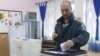 Гласање на претседателски и предвремените парламентарни избори 2014 на 27 април 2014