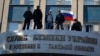 Пророссийский митинг и штурм здания СБУ, Луганск, 6 апреля 2014 года