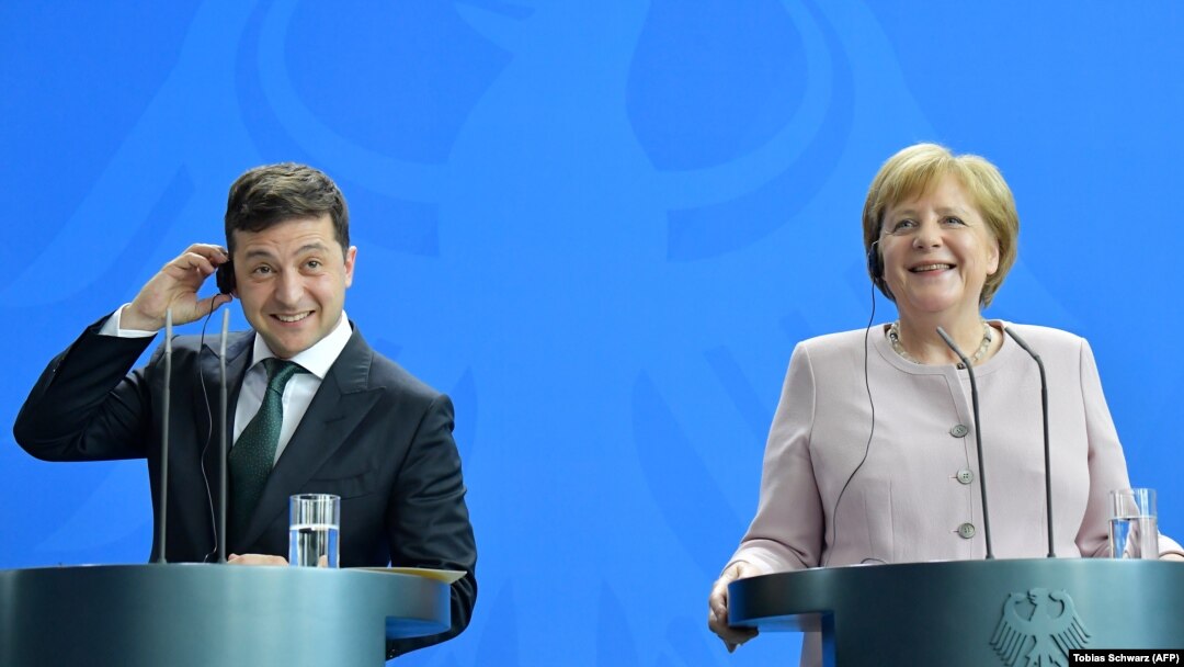 Перша спільна пресконференція президента України Володимира Зеленського і канцлера Німеччини Анґели Меркель, 18 червня 2019 року