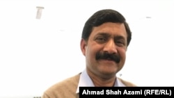 ضیاالدین یوسفزی وايي پښتنو مېرمنو ته تعلیم ورکول ډېر اړین دي. 