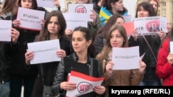 Киевта "АТRны үтермәгез" исемле урам җыены узды
