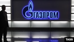 Russia -- A Gazprom logo at its Energy House in Moscow, 16Jun2009