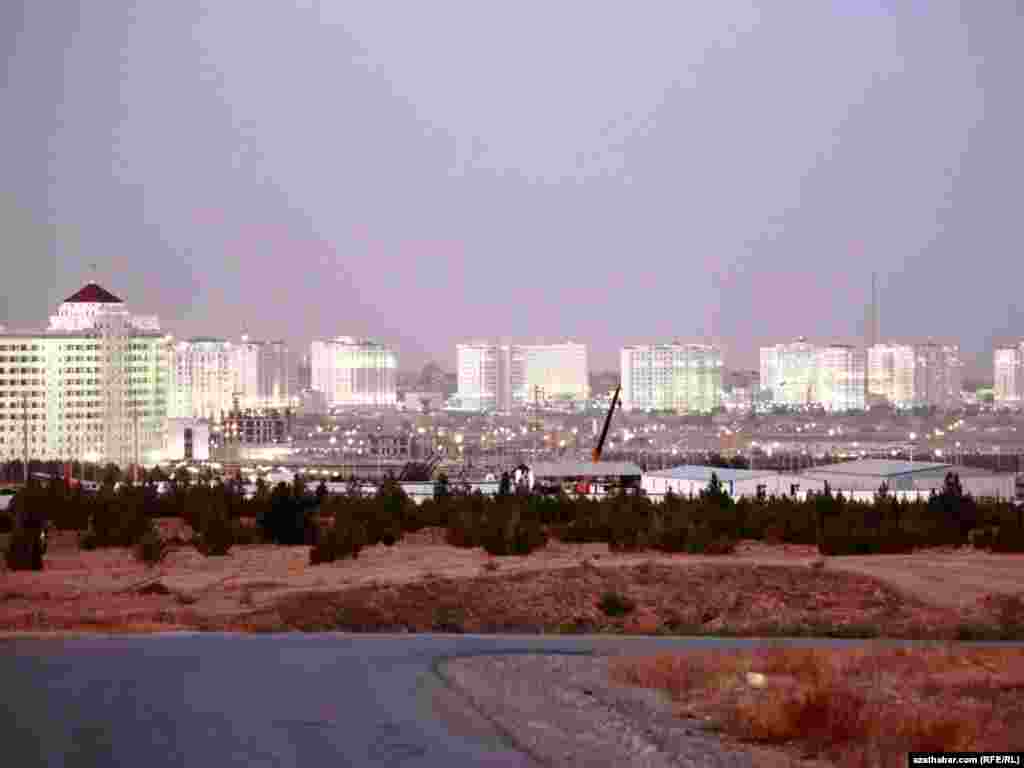 Türkmənistan, Aşxabad.