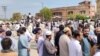 د بنو خلکو د پوځ په ډزو د یو ځوان تر وژل کېدو وروسته احتجاج پیل کړی