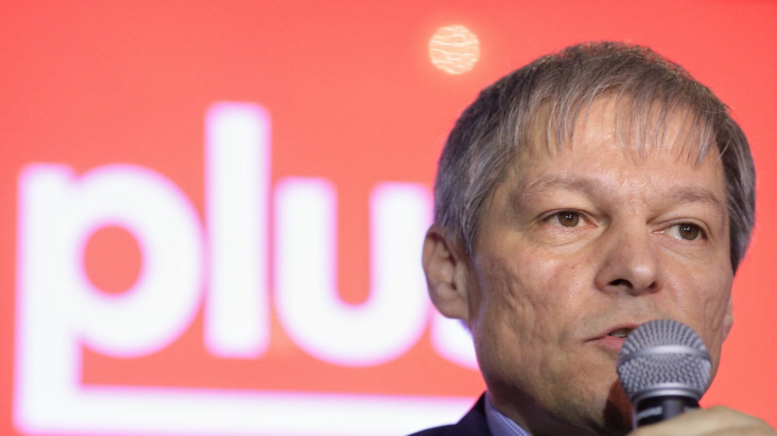 Dacian Cioloș, lider PLUS, fost premier tehnocrat, fost comisar european pentru agricultură