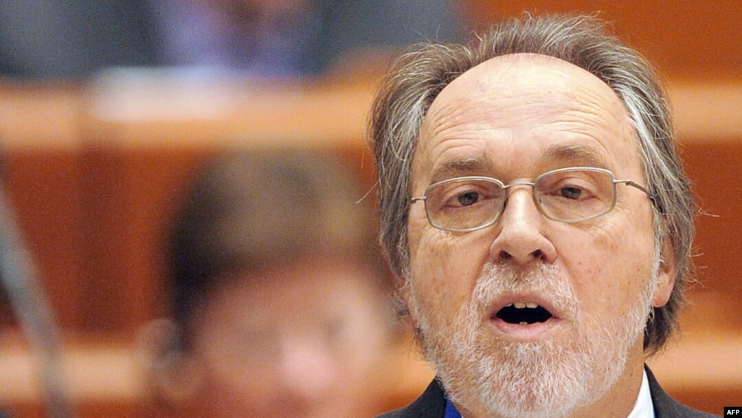 Dik Marti, zadužen za izveštaj Saveta Evrope o trgovini ljudskim organima na Kosovu prisustvuje debati u Savetu Evrope Parlamentarne skupštine u Strazburu, 25. januar 2011.