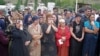 Стихийный митинг собрался на дороге республиканского значения Дербент - Рутул, движение участники акции протеста перекрыли камнями
