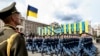 Користується нашими революціями олігархат, який приходить до влади на нашій шиї – Доній