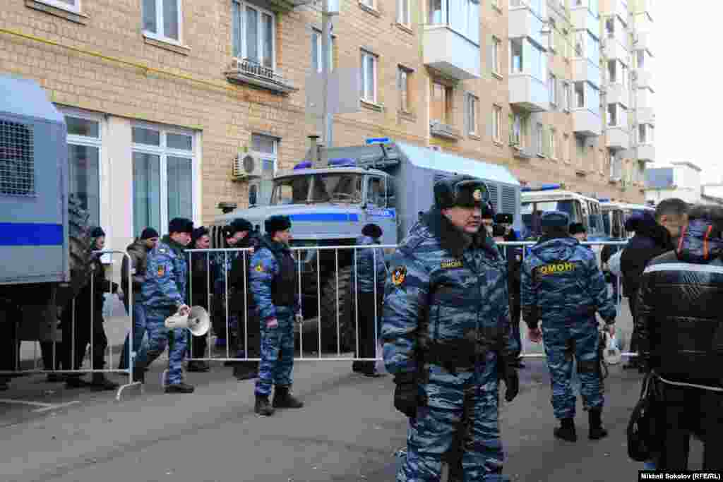 Суд "близок" к народу