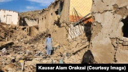 په وتېزو کې ويجاړ شوي کورونه 