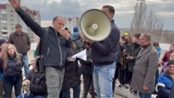 Встреча жителей Ленинского района по поводу защиты своего парка