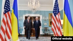 Президент України Петро Порошенко і державний секретар США Рекс Тіллерсон у Вашингтоні, 20 червня 2017 року 