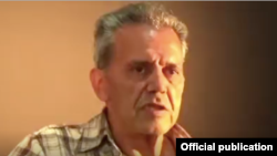 تصویری که تلویزیون حکومتی ایران از جمشید شارمهد پخش کرده است.