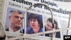 Novine sa fotografijama Hashima Thacija, Catherine Ashton i Ivice Dačića.