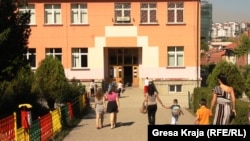 Foto nga arkivi