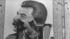 1941 рік: в окупованій Україні зривають портрети Сталіна. Кадр із фільму «Бабин Яр. Контекст»