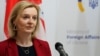 Голова МЗС Британії: «шокована звірствами» військових РФ у Бучі й інших містах