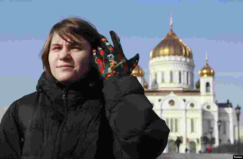 Участница группы Pussy Riot Екатерина Самуцевич 17 августа 2012 года приговорена к двум годам лишения свободы, однако в октябре это наказание было изменено на условное 