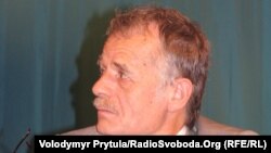 Мустафа Джемилев