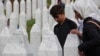 Smiraj za žrtve u Potočarima i pozivi da se zaustavi negiranje genocida