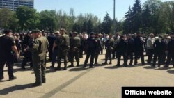 В Одесі, де вшановують пам’ять жертв подій 2 травня 2014 року, посилені заходи безпеки, вулиці міста патрулюють три тисячі правоохоронців