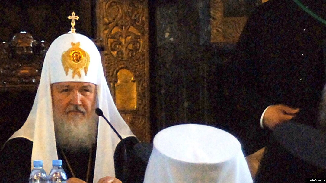  Патріарх Московський і всія Руси Кирил під час зустрічі з архієреями, духовенством, чернецтвом, викладачами і студентами Київських духовних шкіл 29 липня 2009 року. 