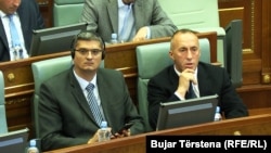 Premijer Haradinaj je rekao da nadležne institucije nemaju dokaza o tvrdnjama protiv Rikala; Foto: Nenad Rikalo i Ramuš Haradinaj
