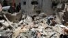 Urmările unui atac israelian asupra unei case din Deir Al-Balah, în centrul Fâșiei Gaza.