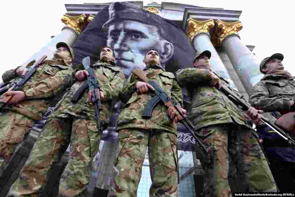Мітинг-реквієм «Генерал та його воїни» з нагоди 67-ї річниці від дня загибелі головного командира УПА Романа Шухевича. Київ, майдан Незалежност, 5 березня 2017 року ПЕРЕГЛЯНЬТЕ ФОТОГАЛЕРЕЮ