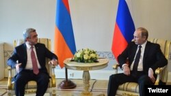 Սերժ Սարգսյանը և Վլադիմիր Պուտինը հանդիպում են Սանկտ Պետերբուրգում, 20-ը հունիսի, 2016թ․