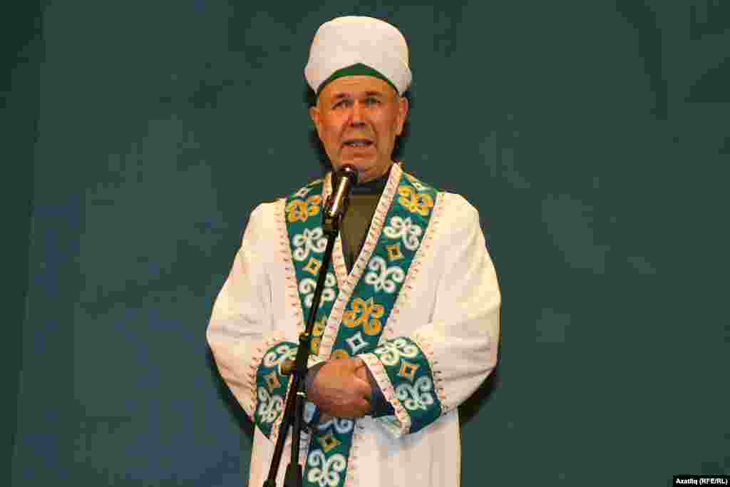 Башкортстан Диния нәзарәте рәисе, мөфти Нурмөхәммәт Нигъмәтуллин