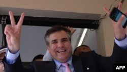 دانيال عزيز