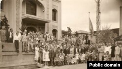 Кобедагы мәчет ачылышы. 1935 ел.
